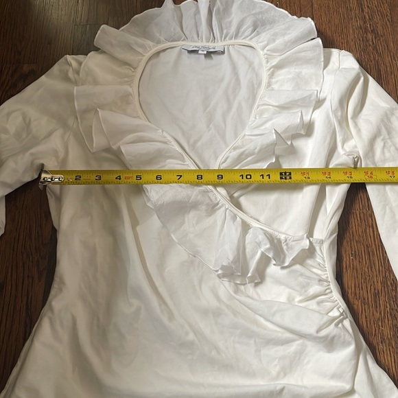 Anne Fontaine white ruffle collar 3/4 sleeve blouse, size European 42, US 8 - Picture 2 of 11